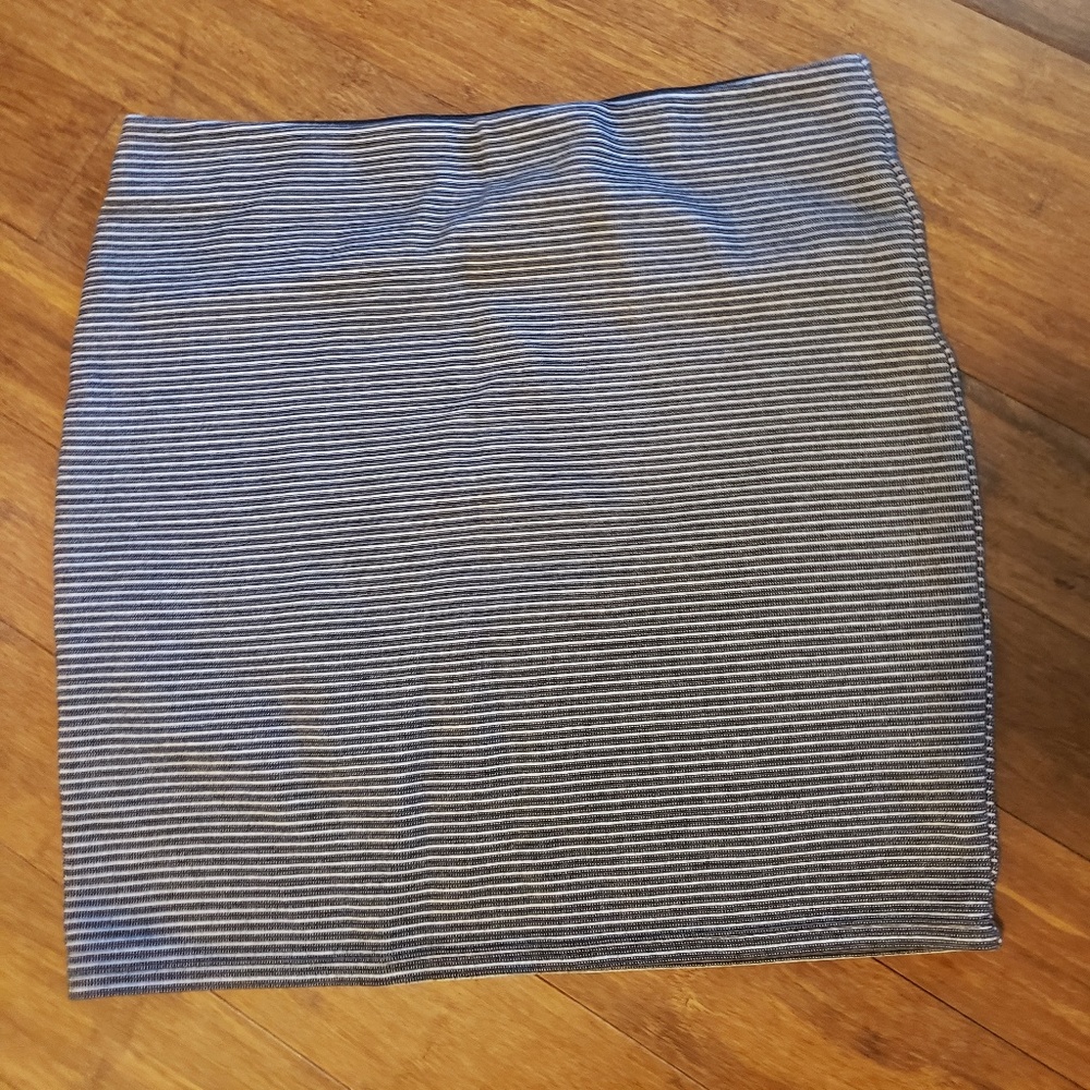 Loft striped stretch skirt